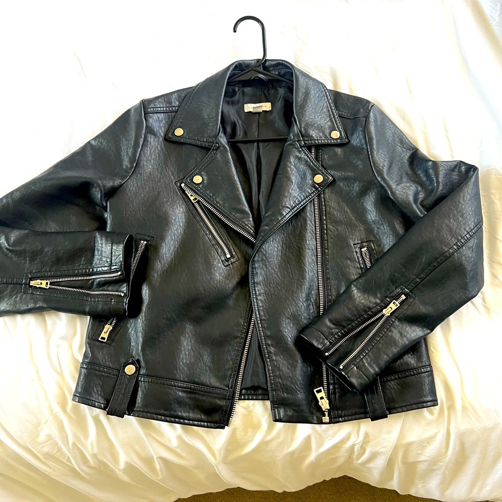 Lightly used Top Shop leather Jacket size US8